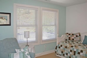 6 bedrooms, iron/ironing board, travel cot, free WiFi