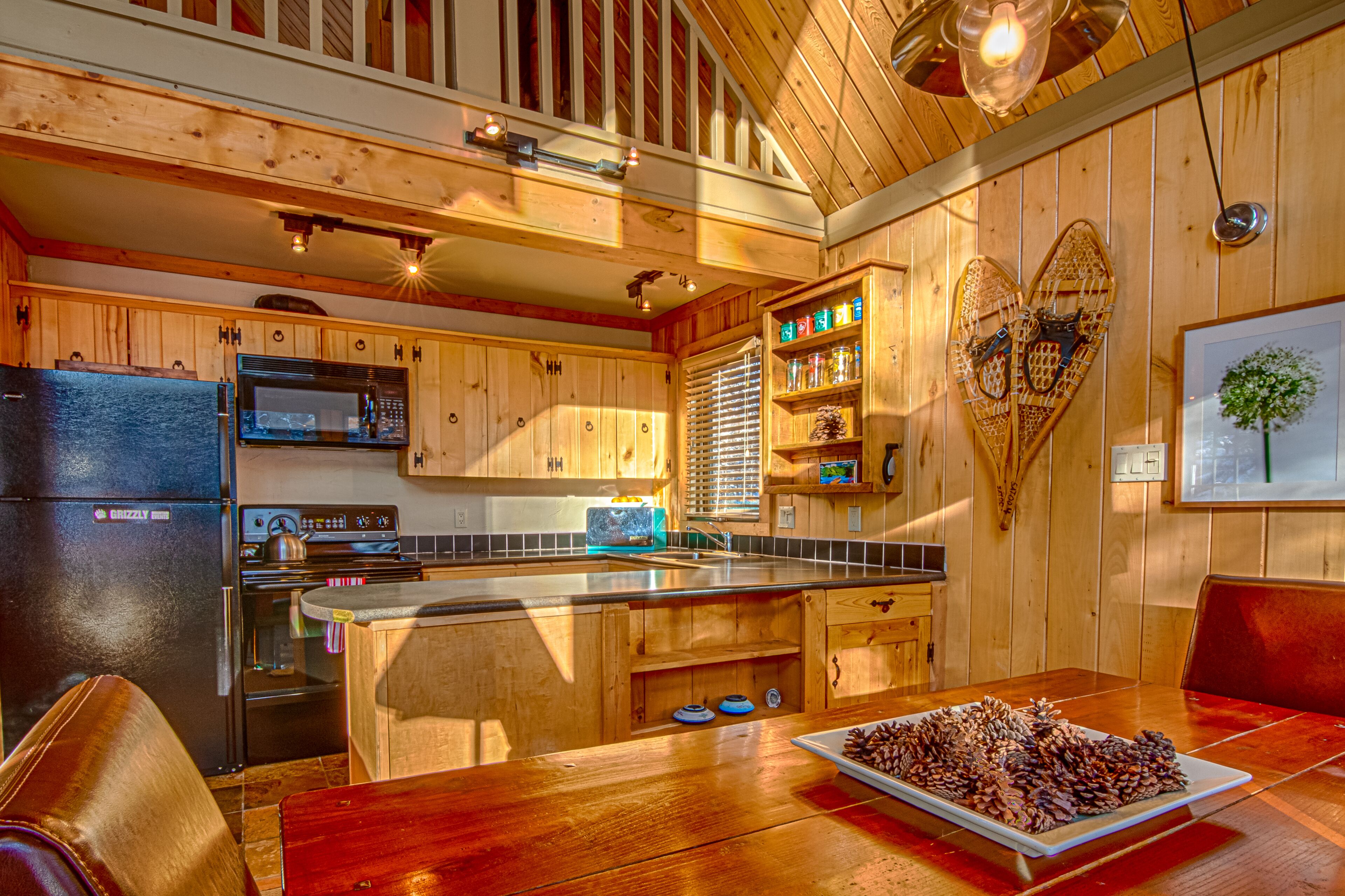 Beautiful Panorama 4 Bedroom Chalet excellent ski access