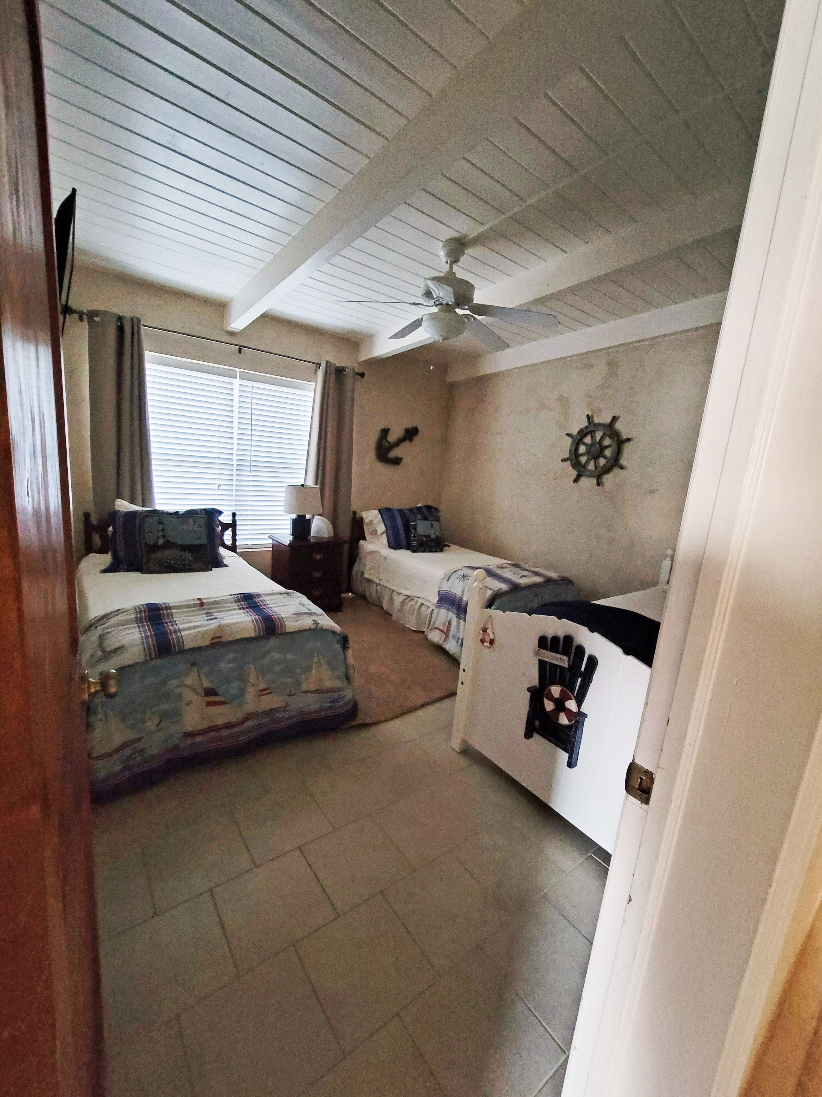 Surrounded by water... Flat lot...with a Beach