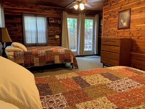2 bedrooms, desk, free WiFi, bed sheets