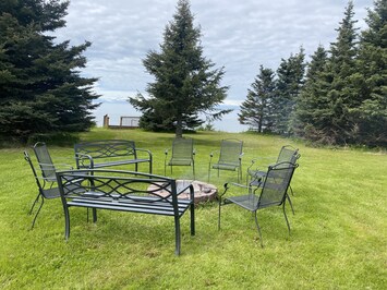 Fire pit and chairs for entertainment!