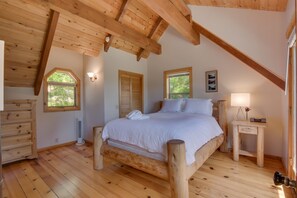 5 chambres, fer et planche à repasser, lit parapluie, Wi-Fi gratuit