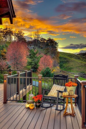 Terrace/patio - Even Better Than the Photos -Luxe, Comfortable Boone Retreat w/ Fabulous Kitchen (Boone)