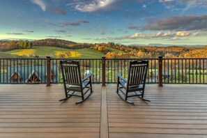 Terrace/patio - Even Better Than the Photos -Luxe, Comfortable Boone Retreat w/ Fabulous Kitchen (Boone)