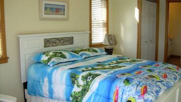 4 bedrooms, free WiFi, bed sheets