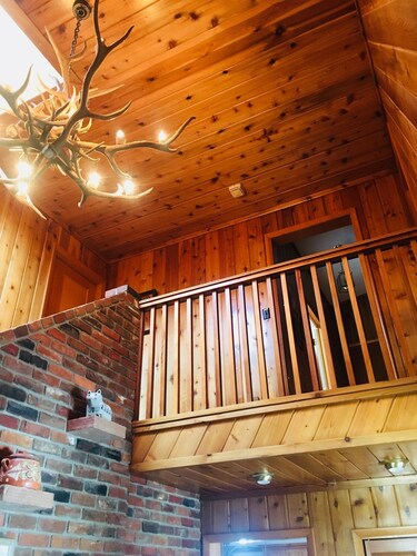 Book for the Holidays!  10% Off for Nov and Dec