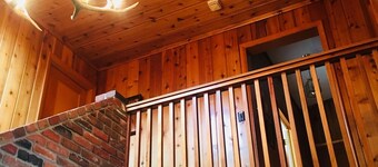 Book for the Holidays!  10% Off for Nov and Dec