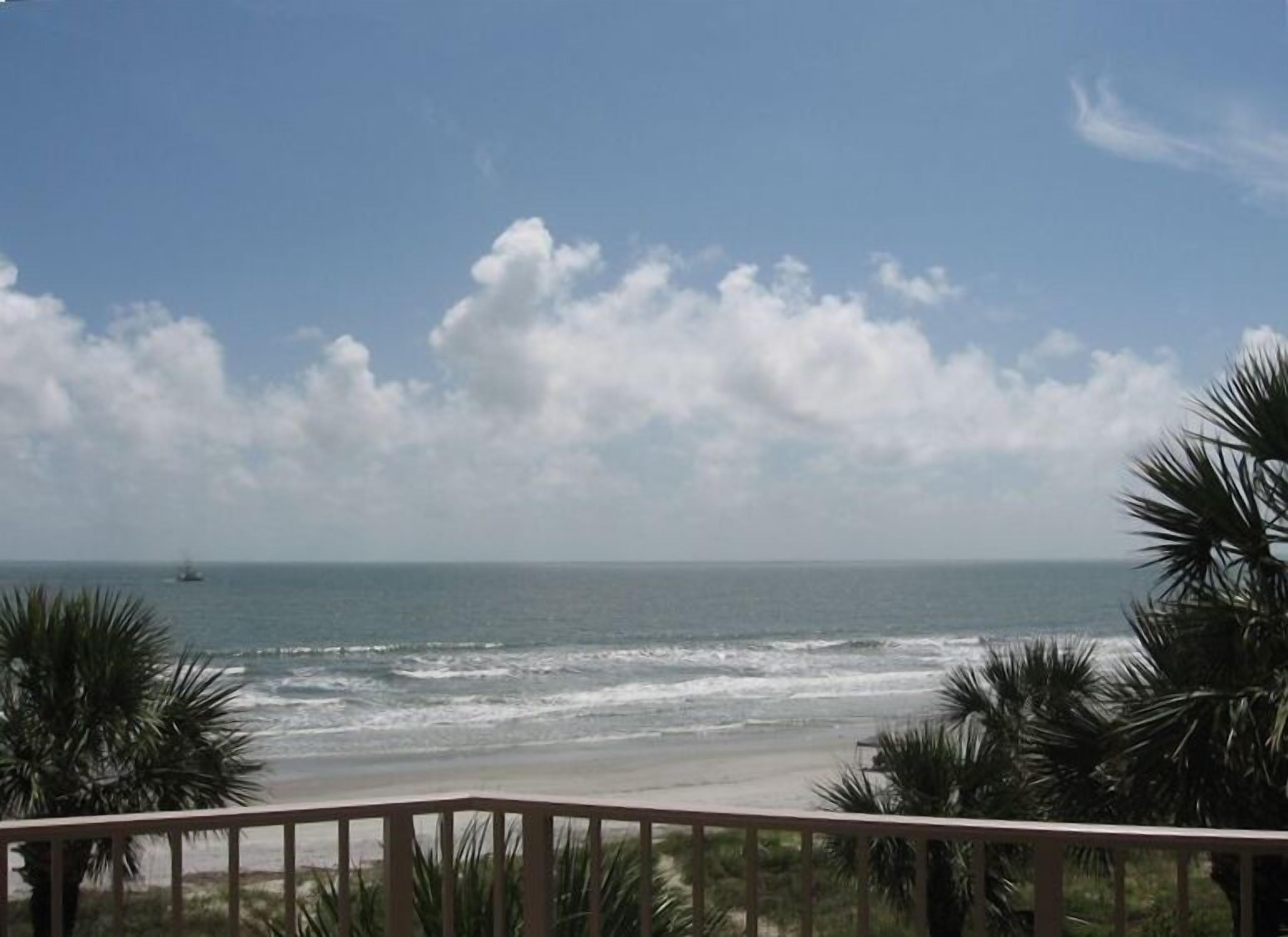 303 Turtle Lane Club - Premier Direct Oceanfront,  2024 Availability