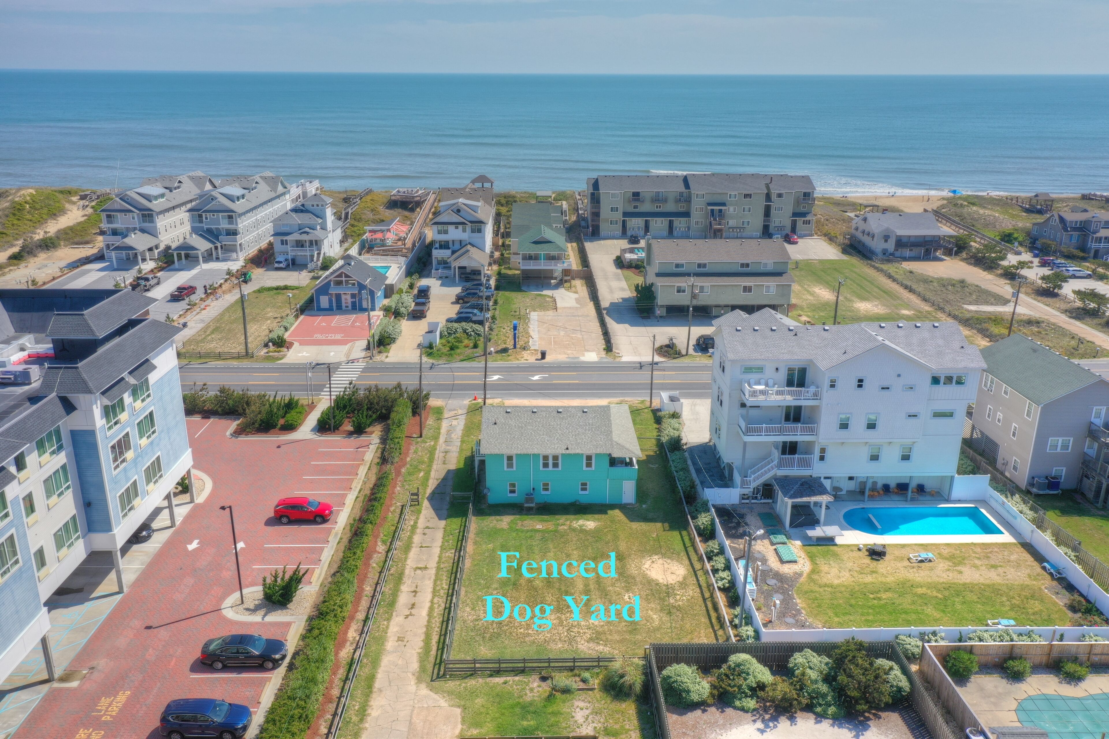 Modernized 1960's Semi-Oceanfront - Dog Friendly with Large Fenced Yard!