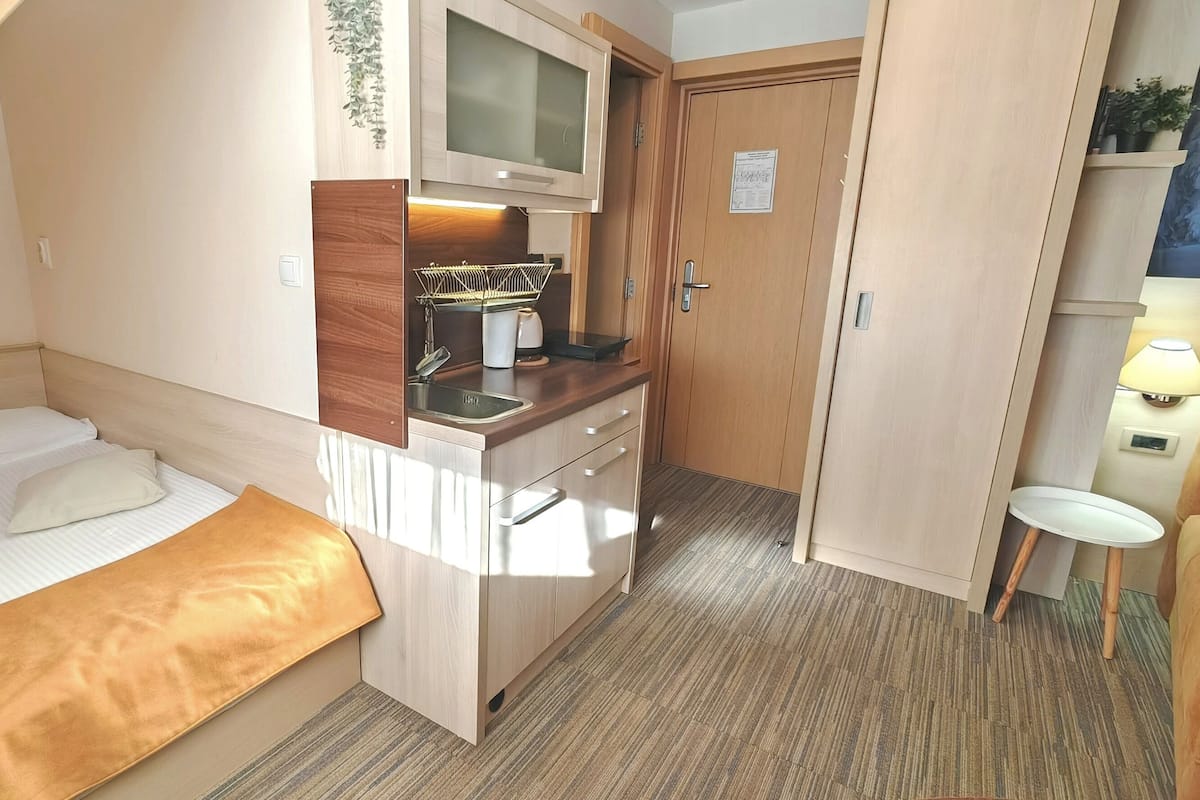 Classic Studio | In-room safe, individually decorated, individually furnished