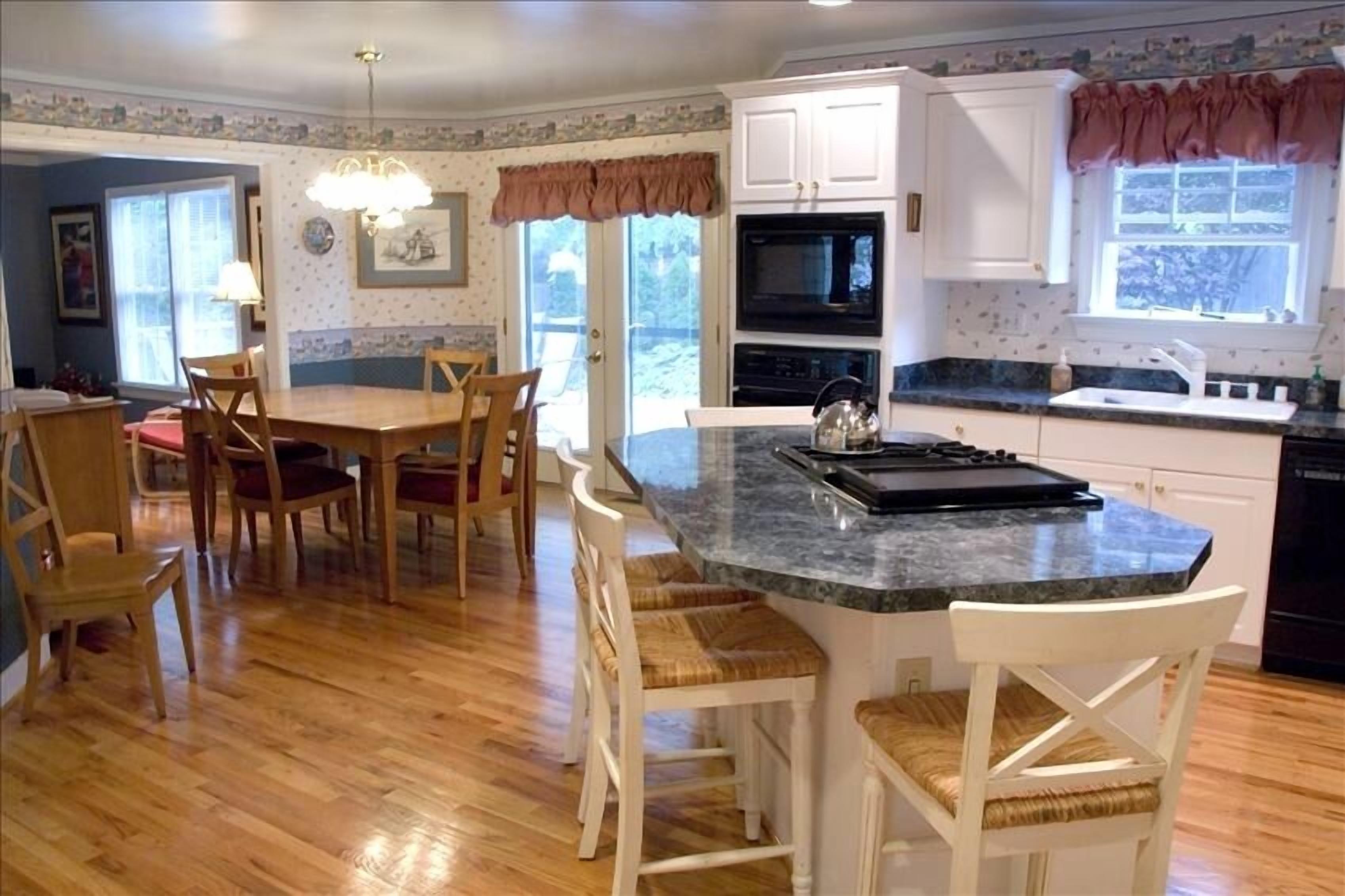 Upscale home with parking for 4 cars in driveway.  Walk to downtown.