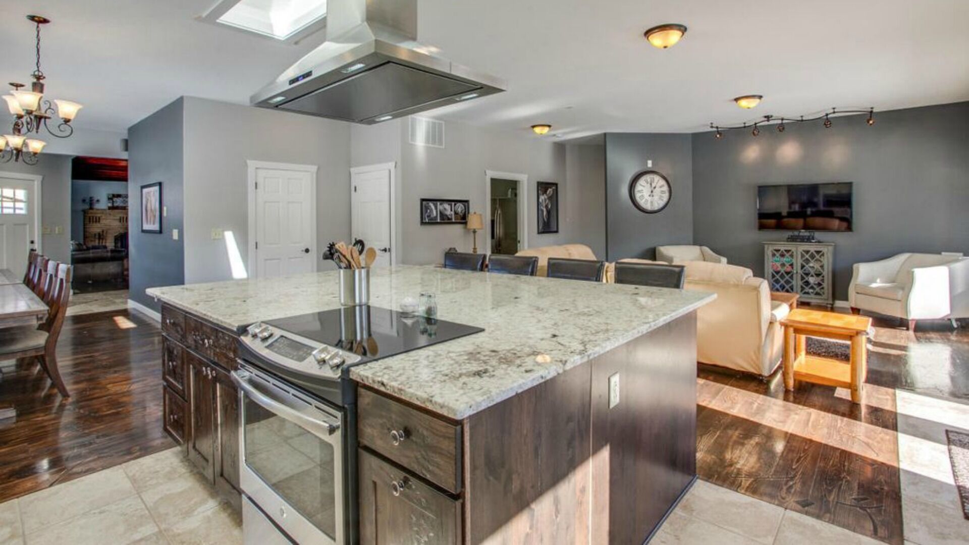 RiverView-Remote workers dream! STR Permit #000162