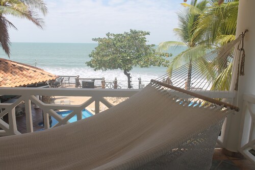 8 BEDROOM BEACH FRONT VILLA IN CORONADO BEACH, PANAMA