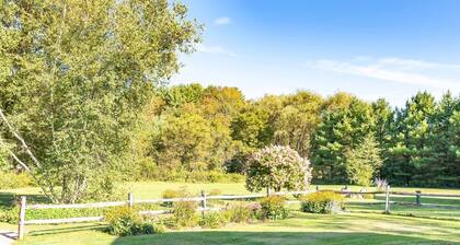Classic Vermont Farmhouse-Dorset,Manchester&Skiing