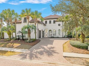 Exterior - Top Shelf | Private Pool Retreat (Destin)