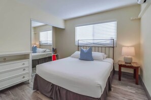 3 Schlafzimmer, Bügeleisen/Bügelbrett, Reisekinderbett, WLAN