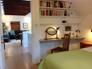 1 chambre, fer et planche à repasser, accès au Wi-Fi (inclus)