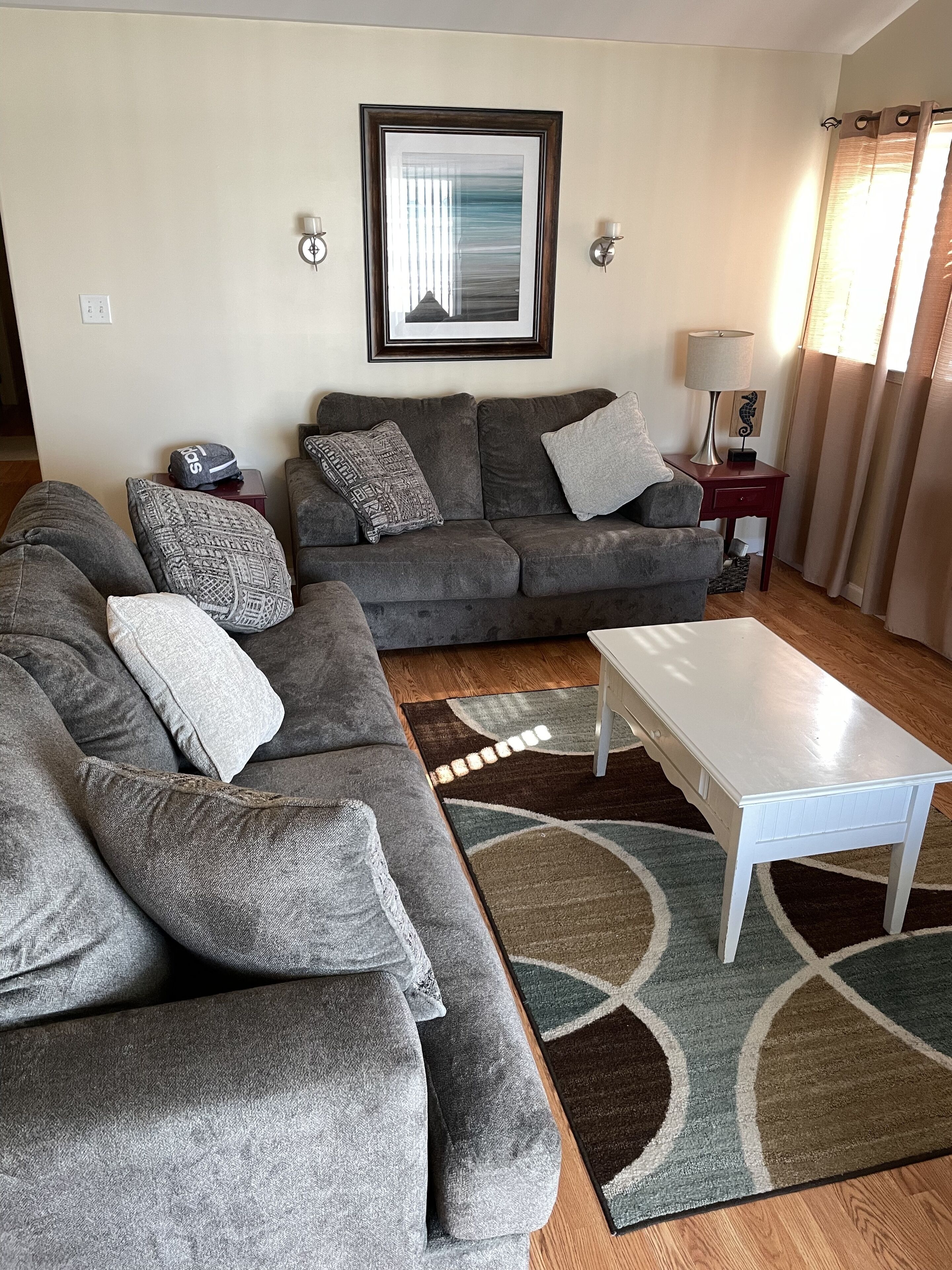 Book for 2024!Fantastic 4 Bedroom Unit, Ocean Views, One block from the beach