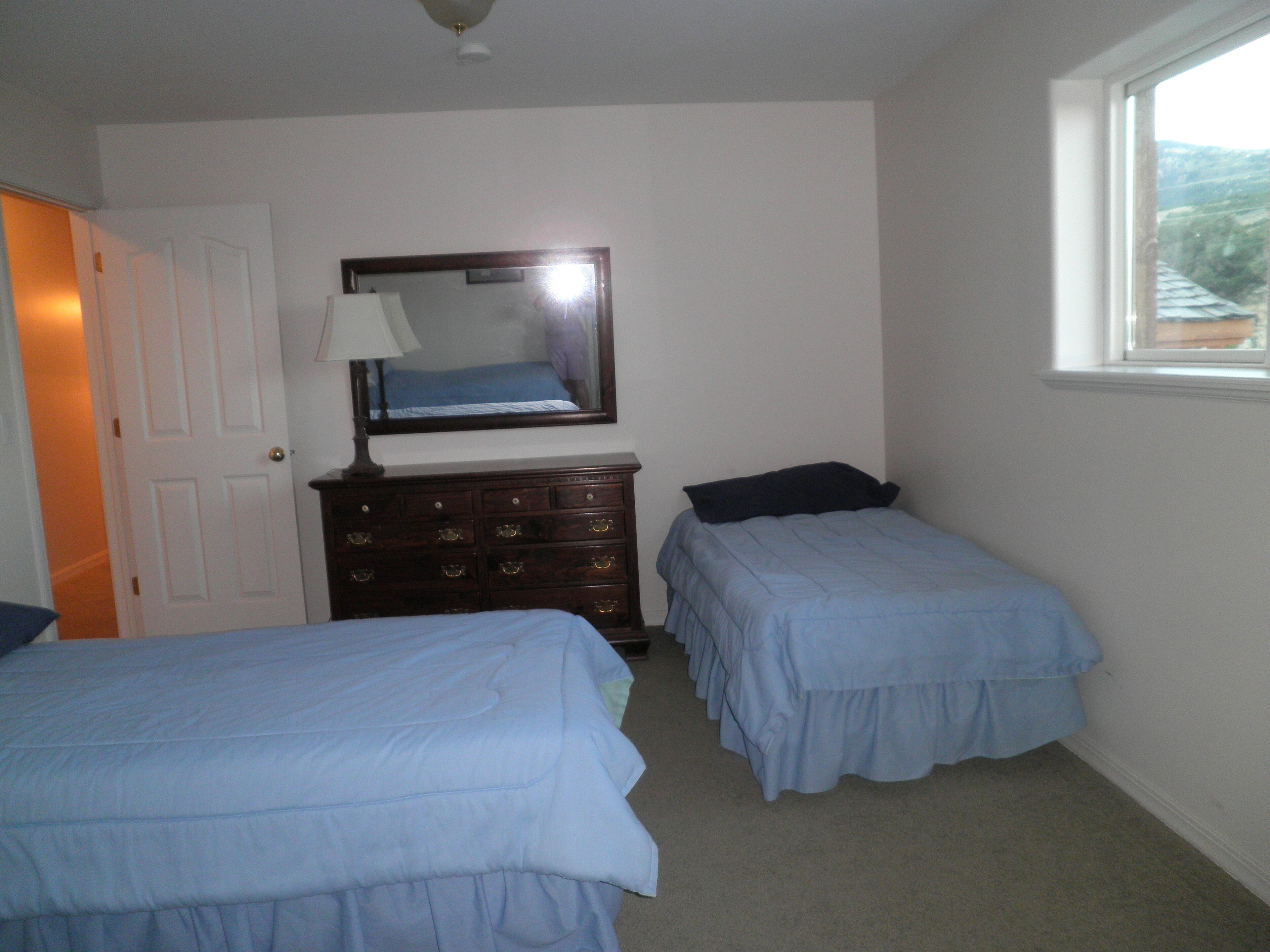 Horse Valley Ranch    Rural Mid-Southern Utah Outdoor Getaway