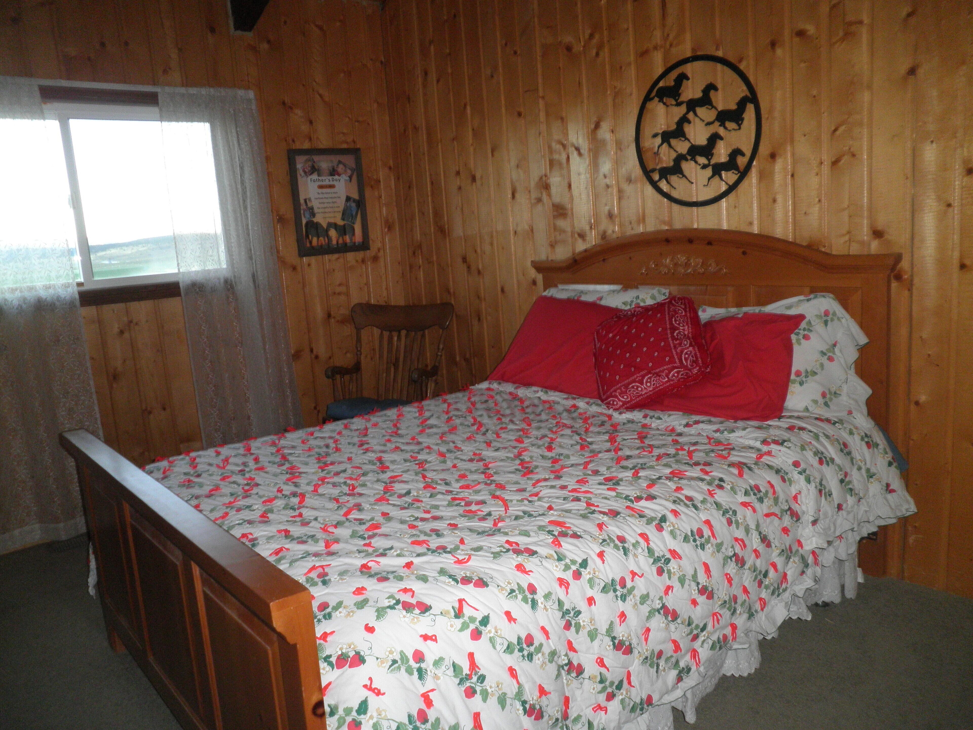 Horse Valley Ranch    Rural Mid-Southern Utah Outdoor Getaway