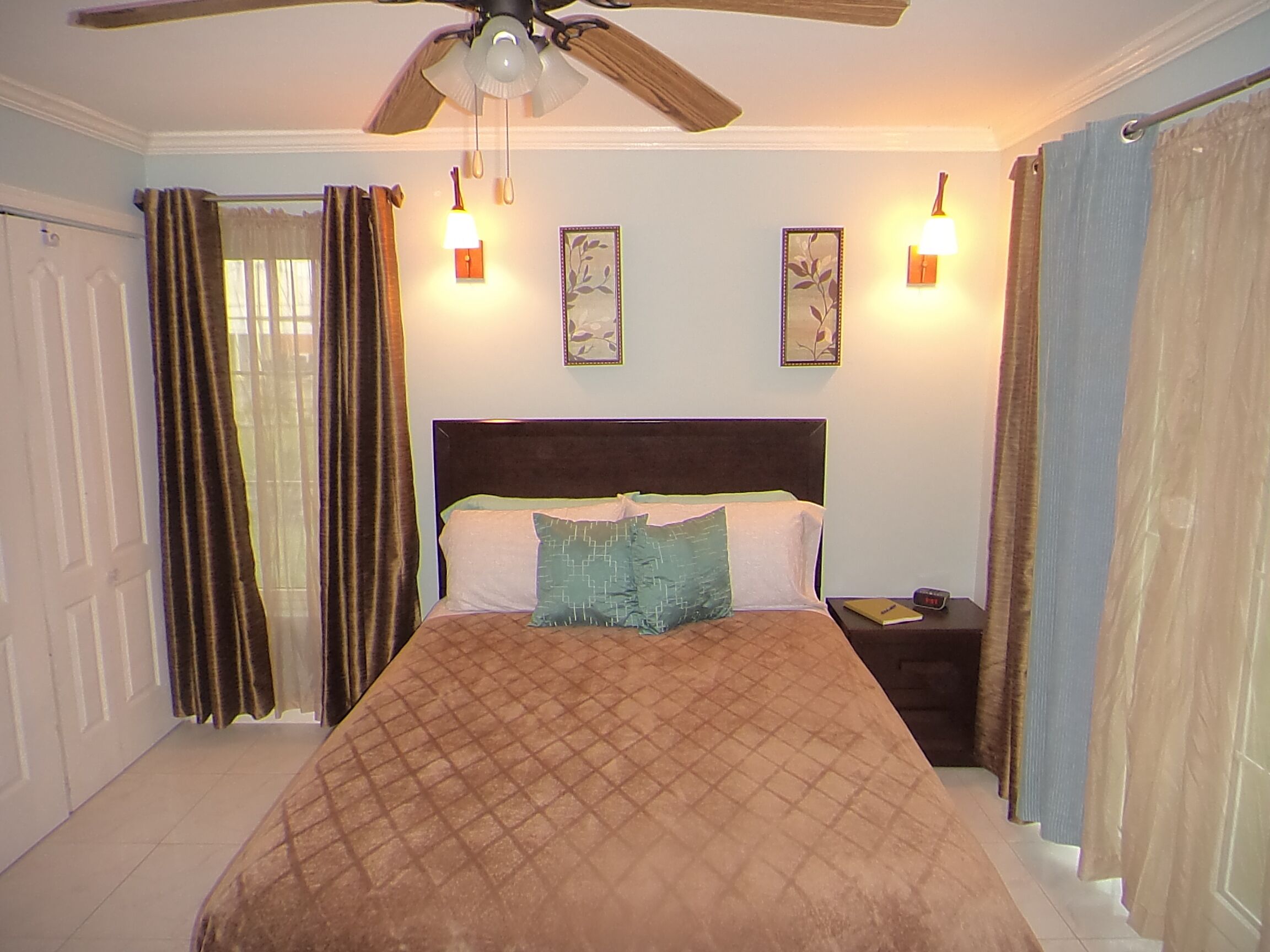 1 bedroom, iron/ironing board, WiFi, bed sheets