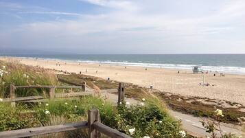 On the beach, beach towels
