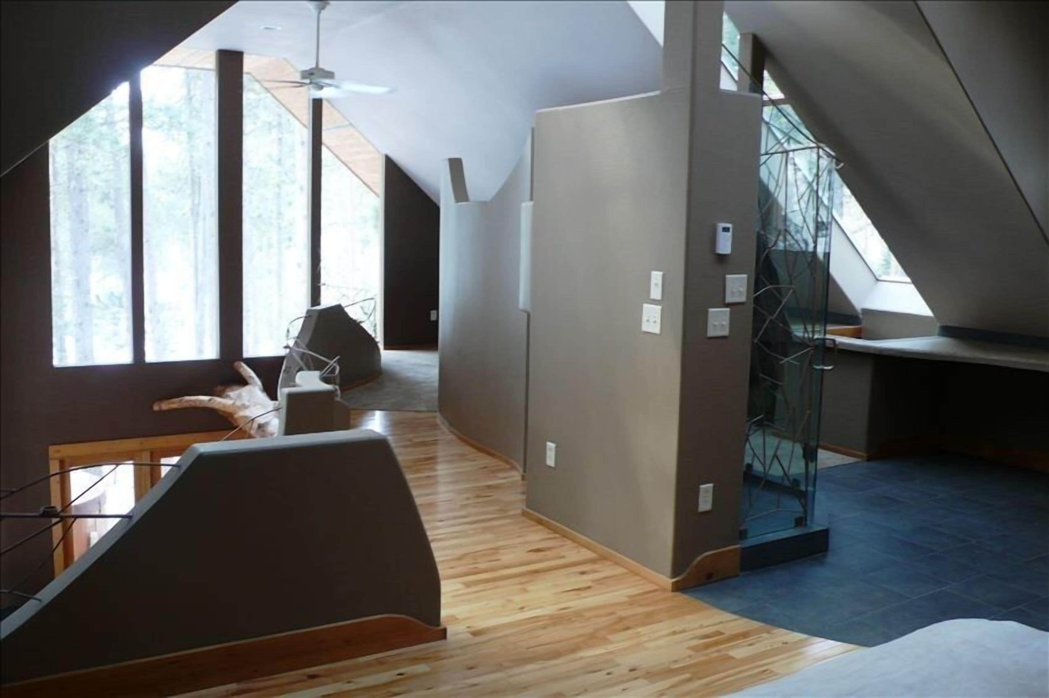 Wishbone Lodge Near Deadwood and Terry Peak now with AC!