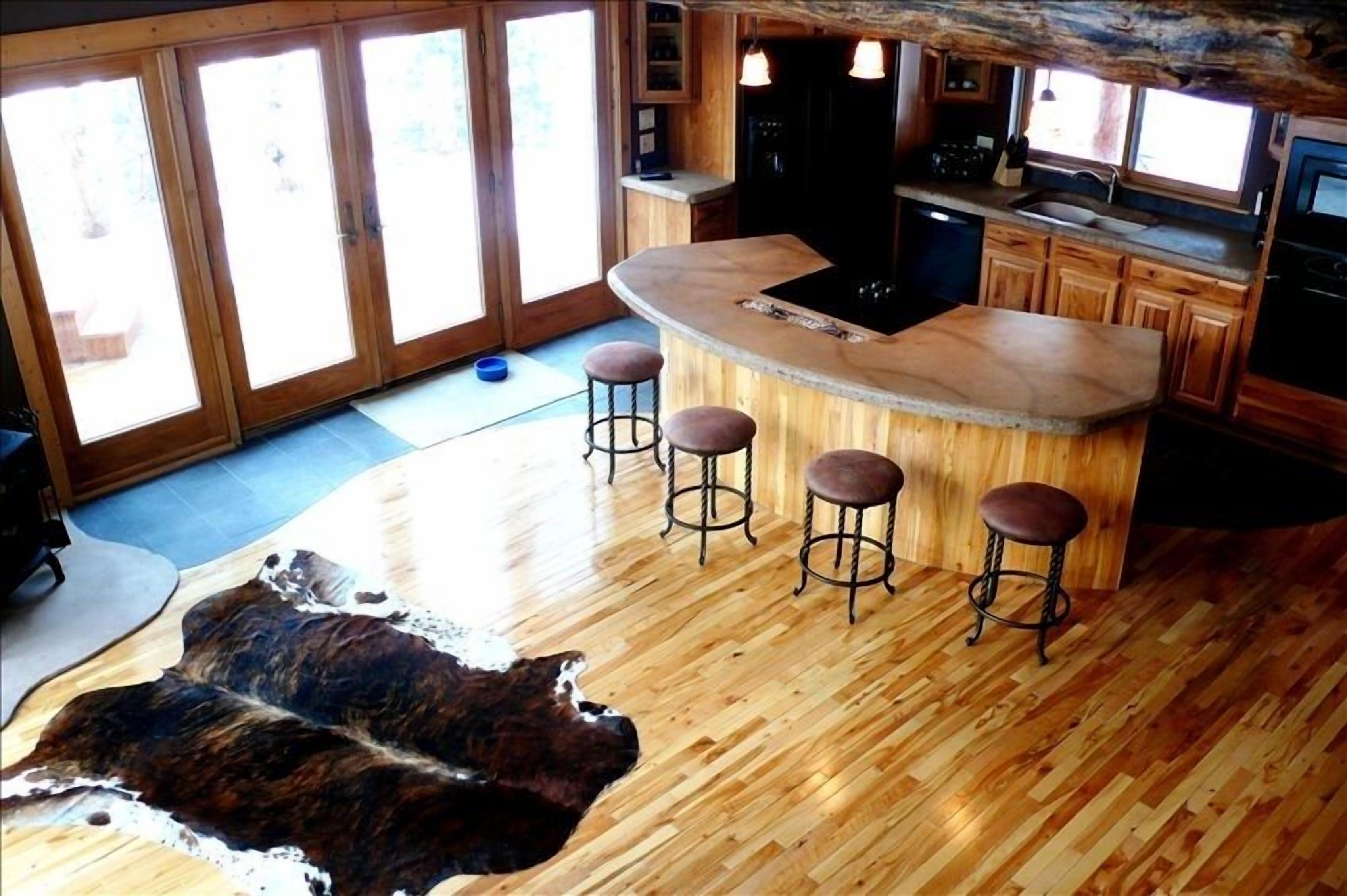 Wishbone Lodge Near Deadwood and Terry Peak now with AC!