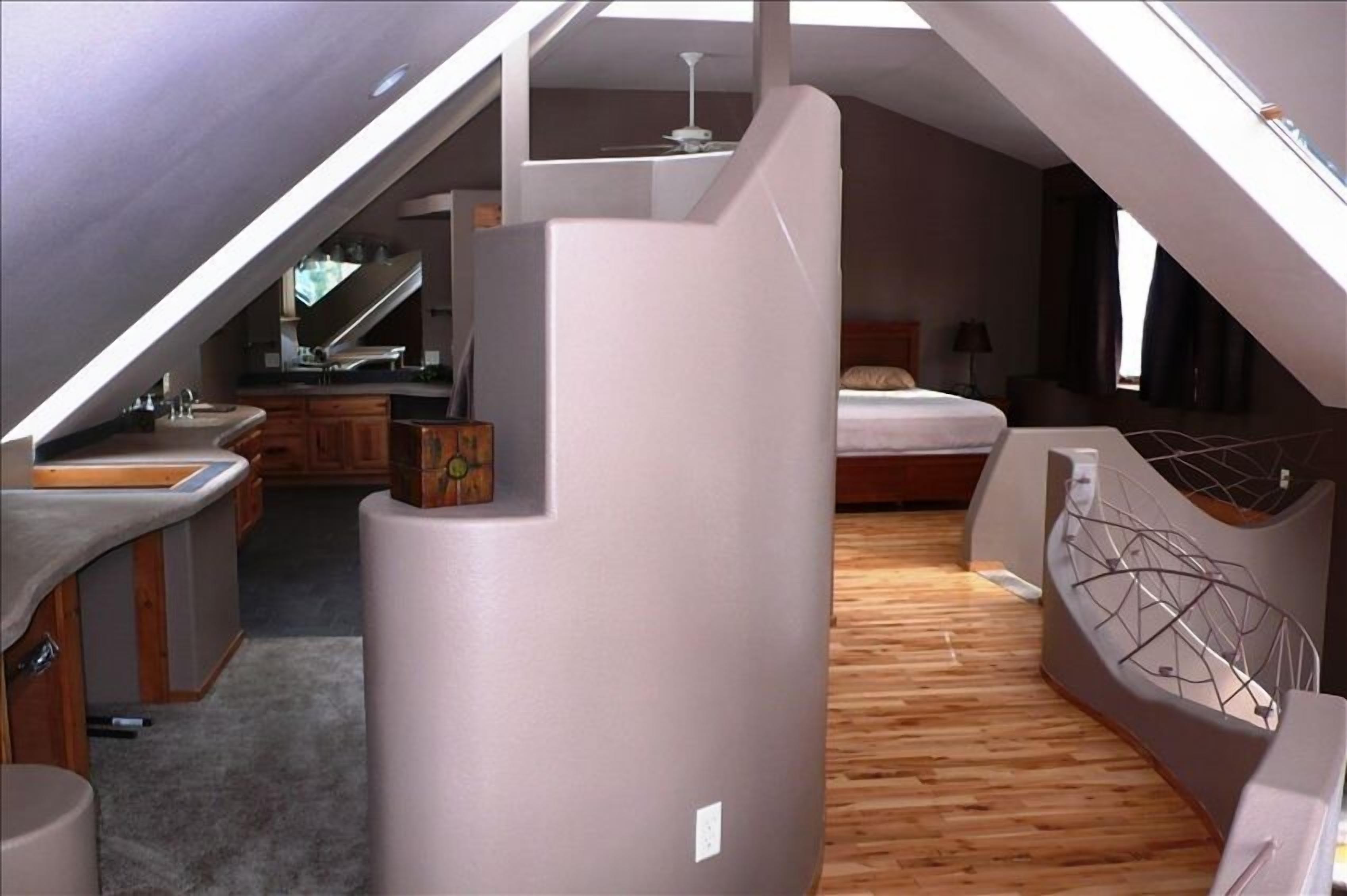 Wishbone Lodge Near Deadwood and Terry Peak now with AC!