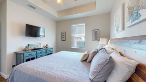 4 bedrooms, free WiFi, bed sheets - Shared Heated Pool, Garage Access, Close to Beach (Port Aransas)