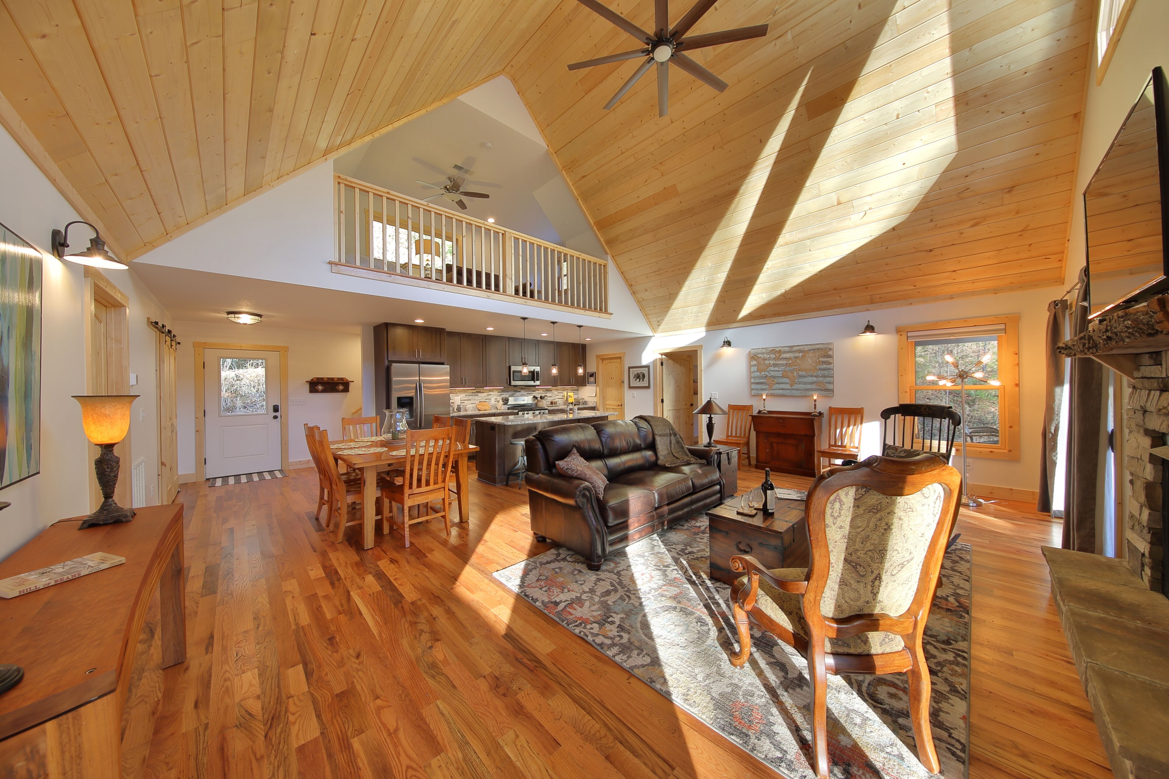 New Construction! Minutes from Pisgah National Forest and Dupont State Forest!