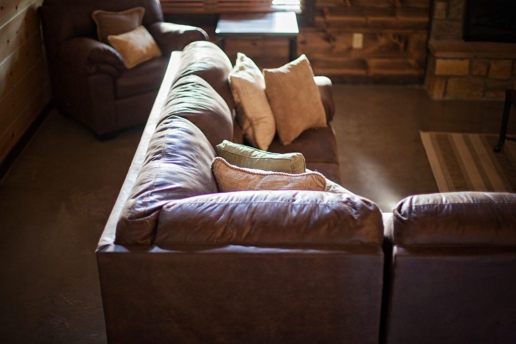 Sticks & Stones! 5 Bdrm; 5.5 Bath; Game Room; Hot Tub; Huge; Firepit