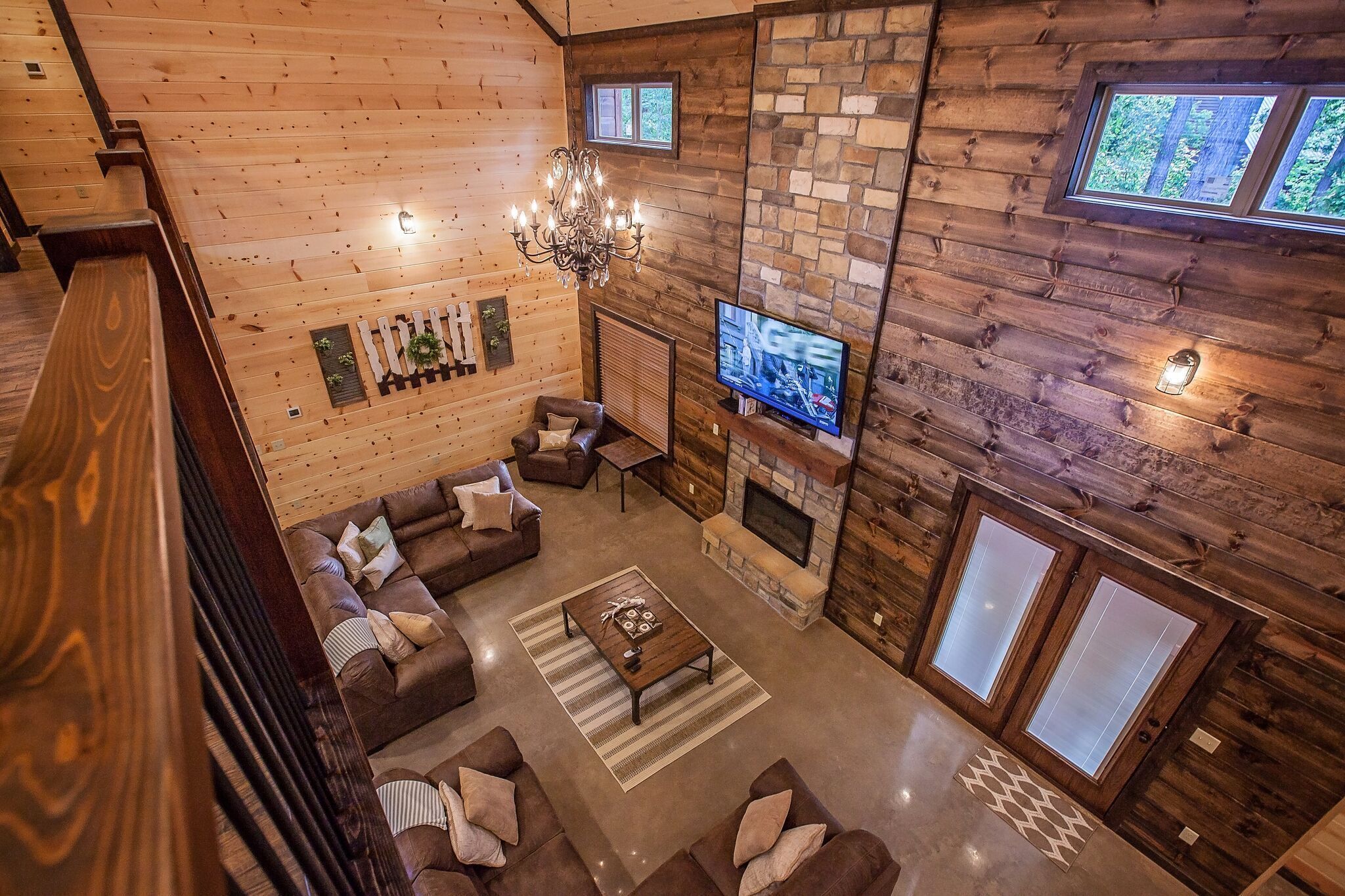 Sticks & Stones! 5 Bdrm; 5.5 Bath; Game Room; Hot Tub; Huge; Firepit