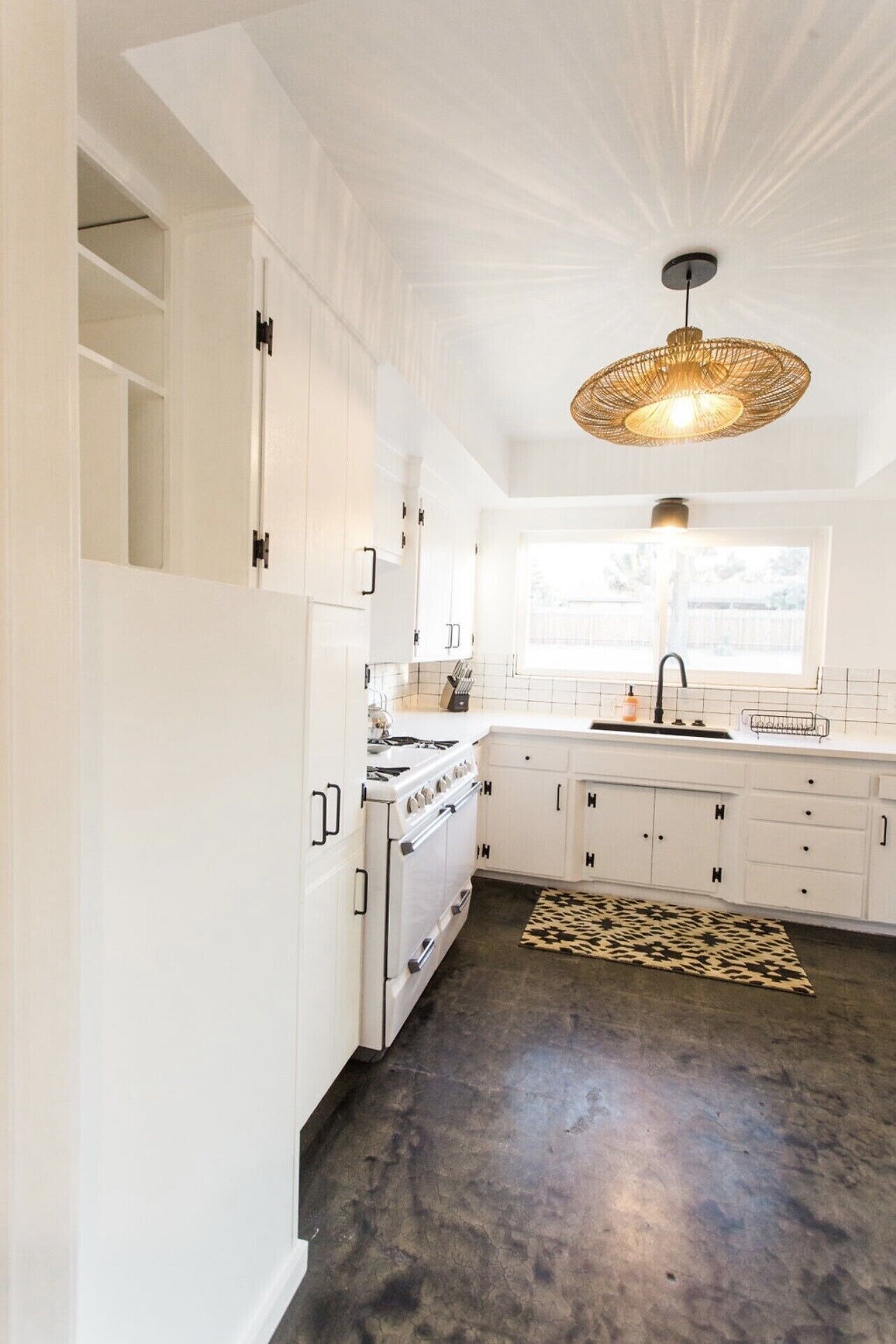 The Mojave Hacienda - minutes to Joshua Tree