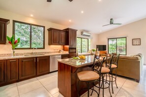 Interior - Steps away from beautiful Penca Beach (Potrero)