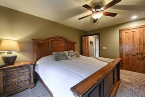 4 bedrooms, free WiFi, bed sheets