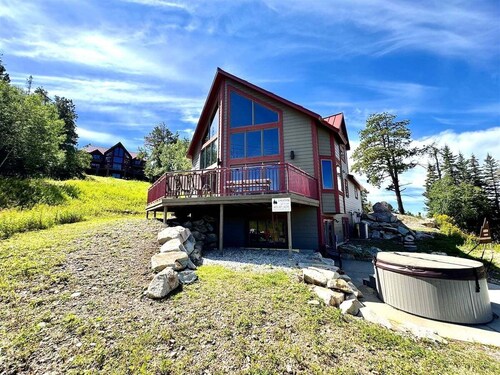 Upscale mökki w / A / C, poreallas, Wi-Fi, Foosball, Darts, Dbl autotalli, lähellä Deadwood