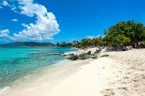 Sun-loungers, beach towels - Our Walk in Paradise Level at Sapphire Village, East End (St Thomas)