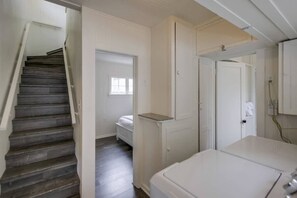 Interior - Beach Daze 1, beautifully remodeled OB Cottage! (San Diego)