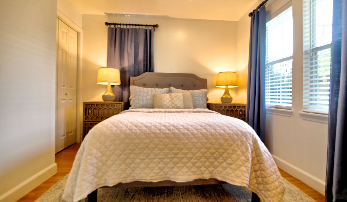 Photo 11 of Retreat in The Heights - Cottage Grove bungalow