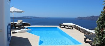 Private Villa in Oia, Santorini