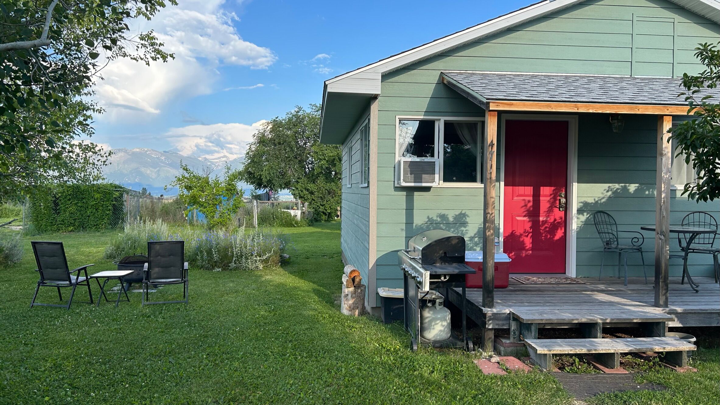 Sage Cottage 406 - a Vacation House with hot tub, fire pit, Free Wi-Fi + more