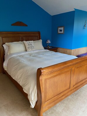 4 Schlafzimmer, Schreibtisch, Reisekinderbett, kostenloses WLAN