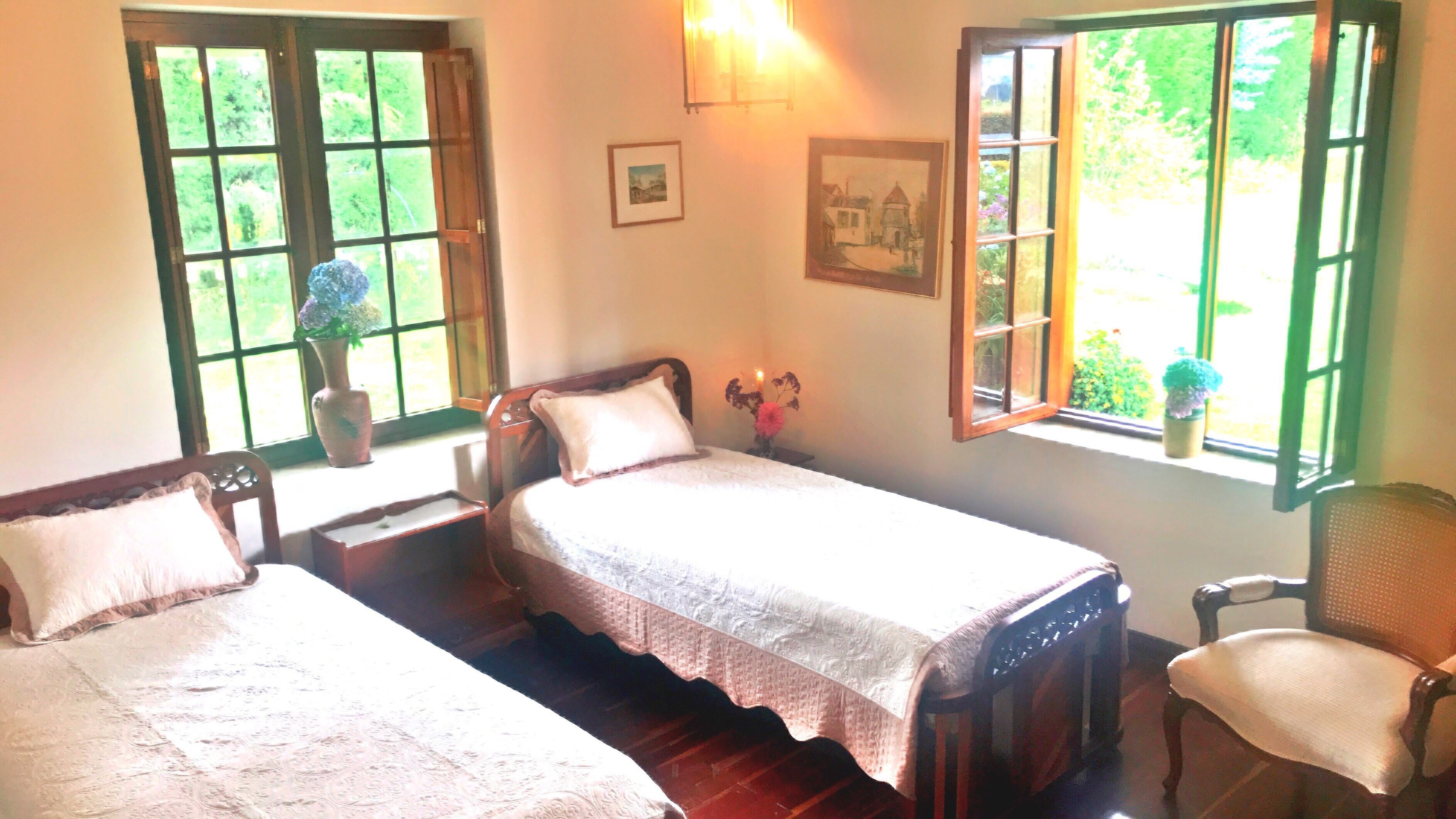 LA VERBENA:FAMILY AND FRIENDS VACATION COLONIAL HOME