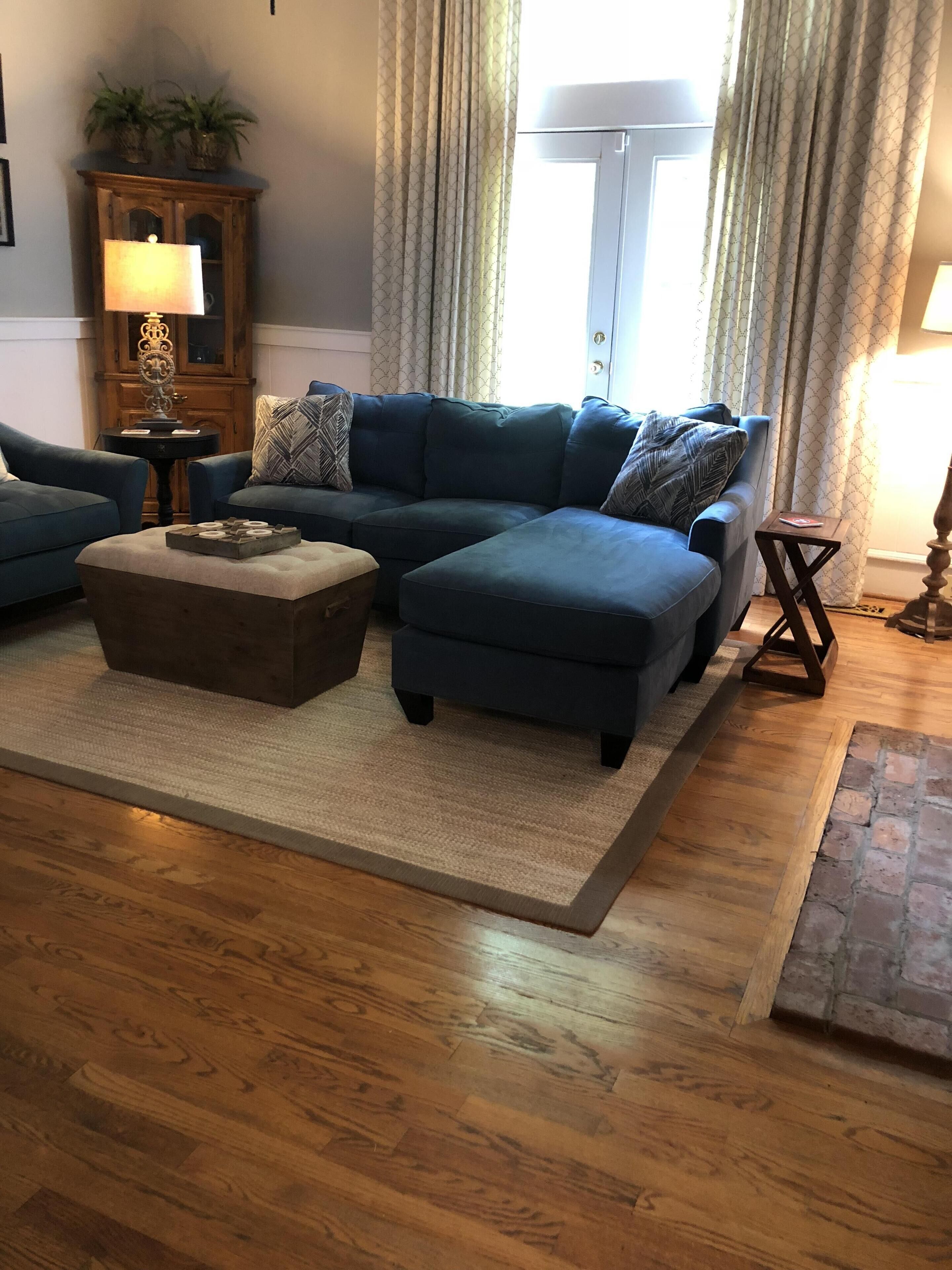 Liberty Farm - Historic farm house w/pool; sleeps 7