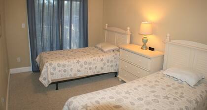 Walk to everything downtown and beach