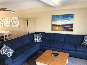 TV, fireplace, DVD player, stereo