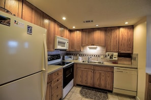 Fridge, microwave, coffee/tea maker, toaster