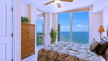 2 bedrooms, desk, soundproofing, iron/ironing board