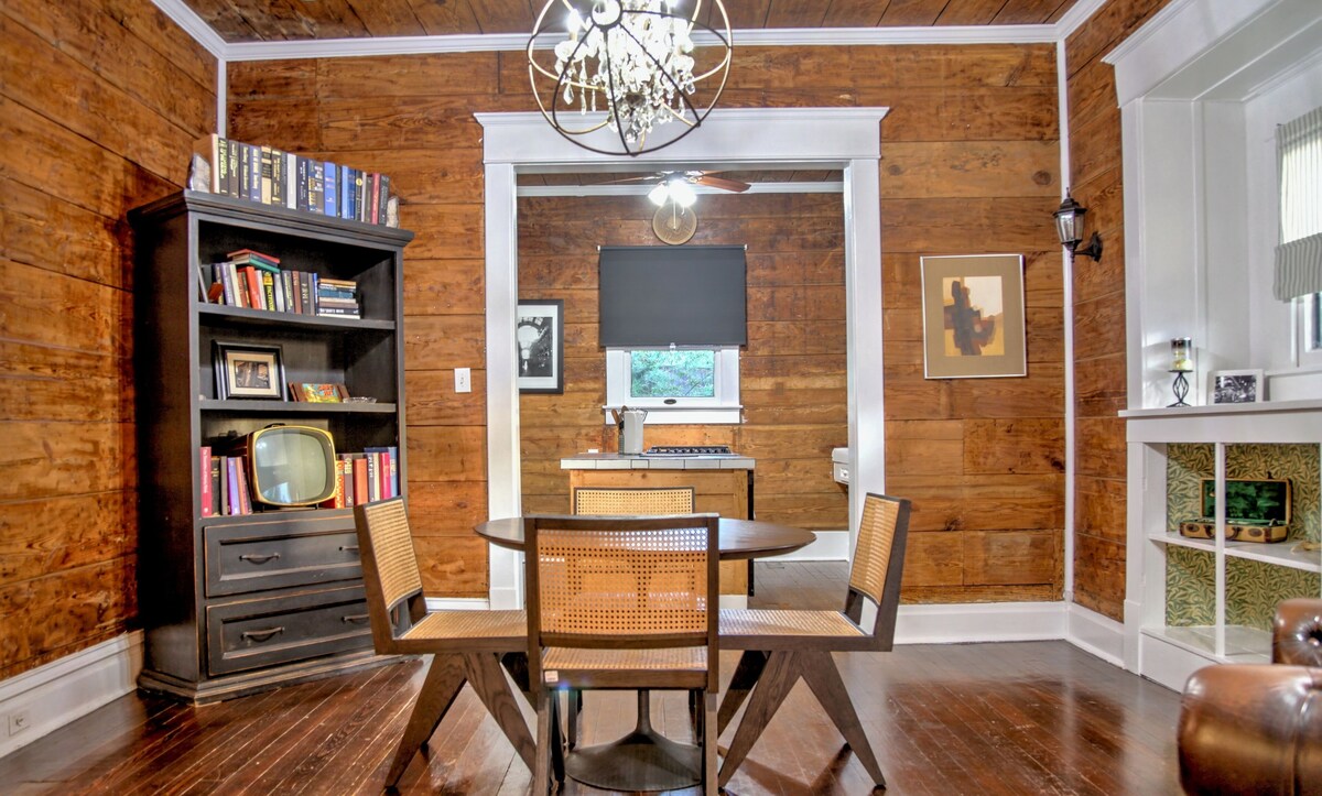 Photo 8 of Quaint 1920's home w/ unique charm.
